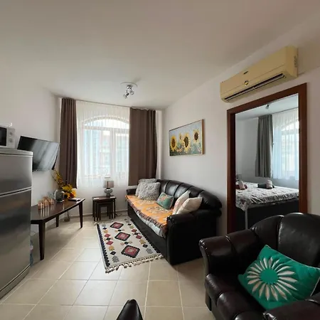 2 Bedroom At Kasandra Apartment Sunny Beach