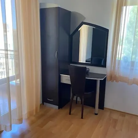 Lejlighed 2 Bedroom At Kasandra *